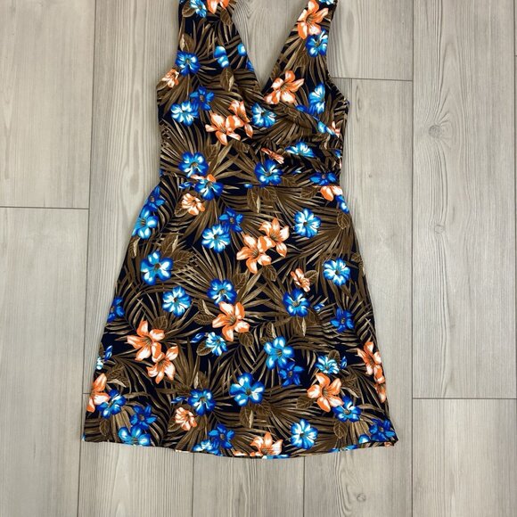 Lands' End 6L 6 Long Tummy Control Surplice Faux-Wrap One-Piece Swim Dress - Picture 3 of 10